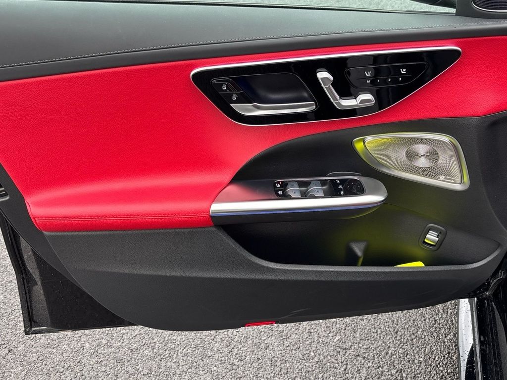 Mercedes-Benz C 220 2025