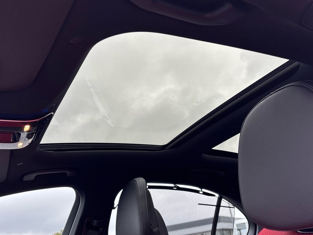 Mercedes-Benz C 220 2025