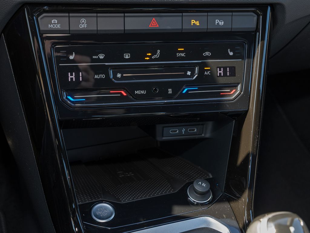 Volkswagen T-Roc 2025