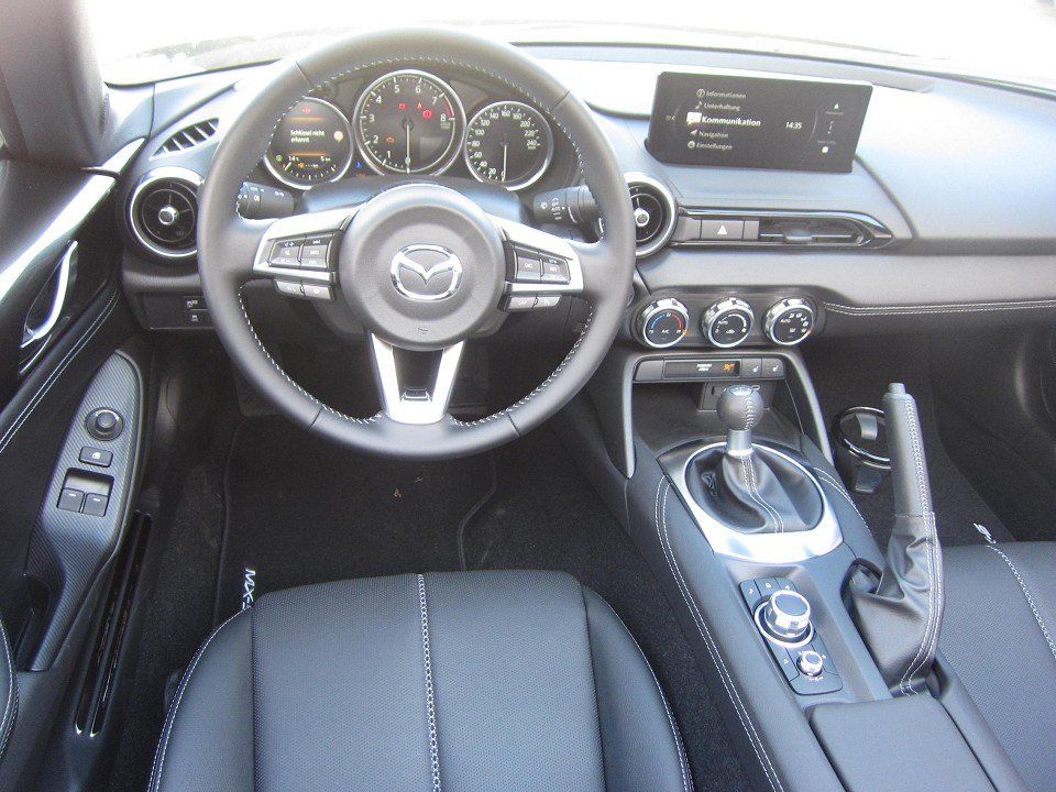 Mazda MX-5 2025