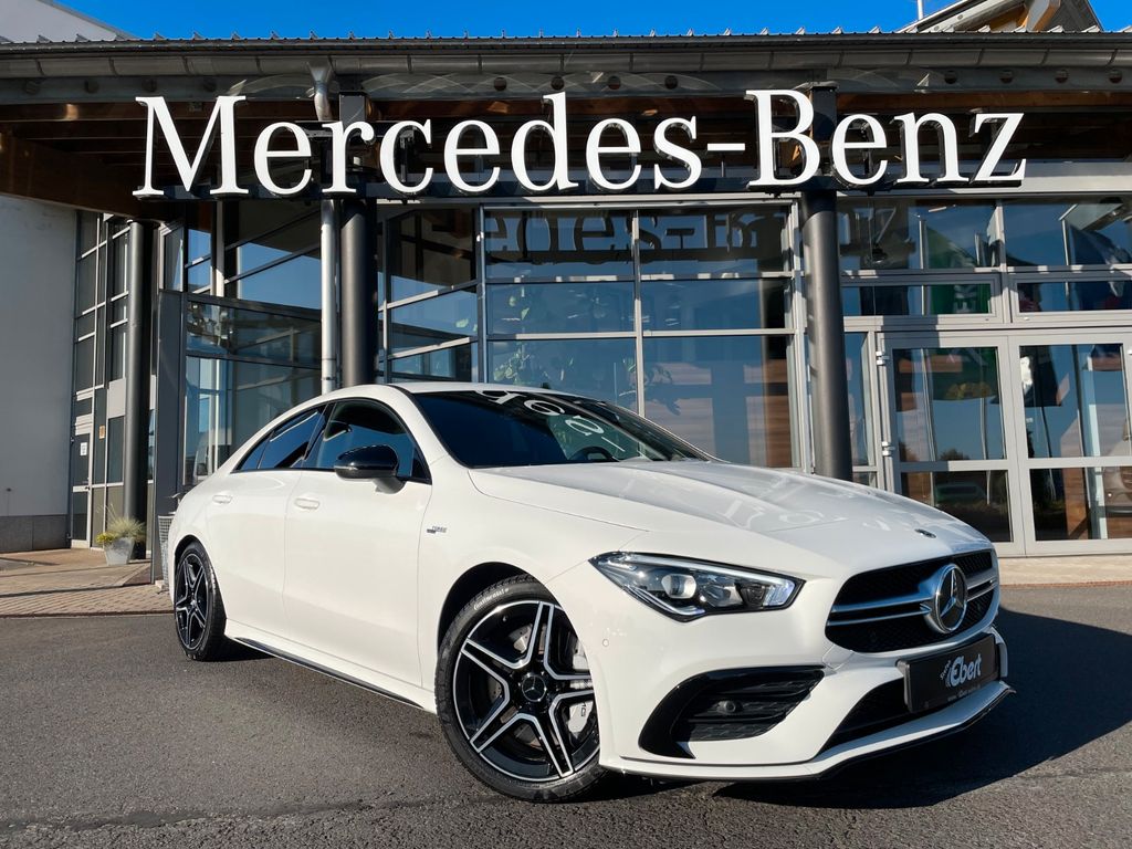 Mercedes-Benz CLA 35 AMG 2022