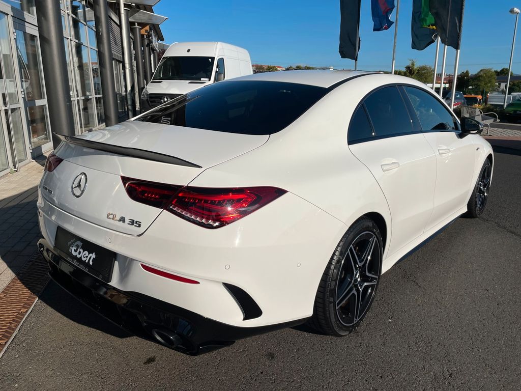 Mercedes-Benz CLA 35 AMG 2022