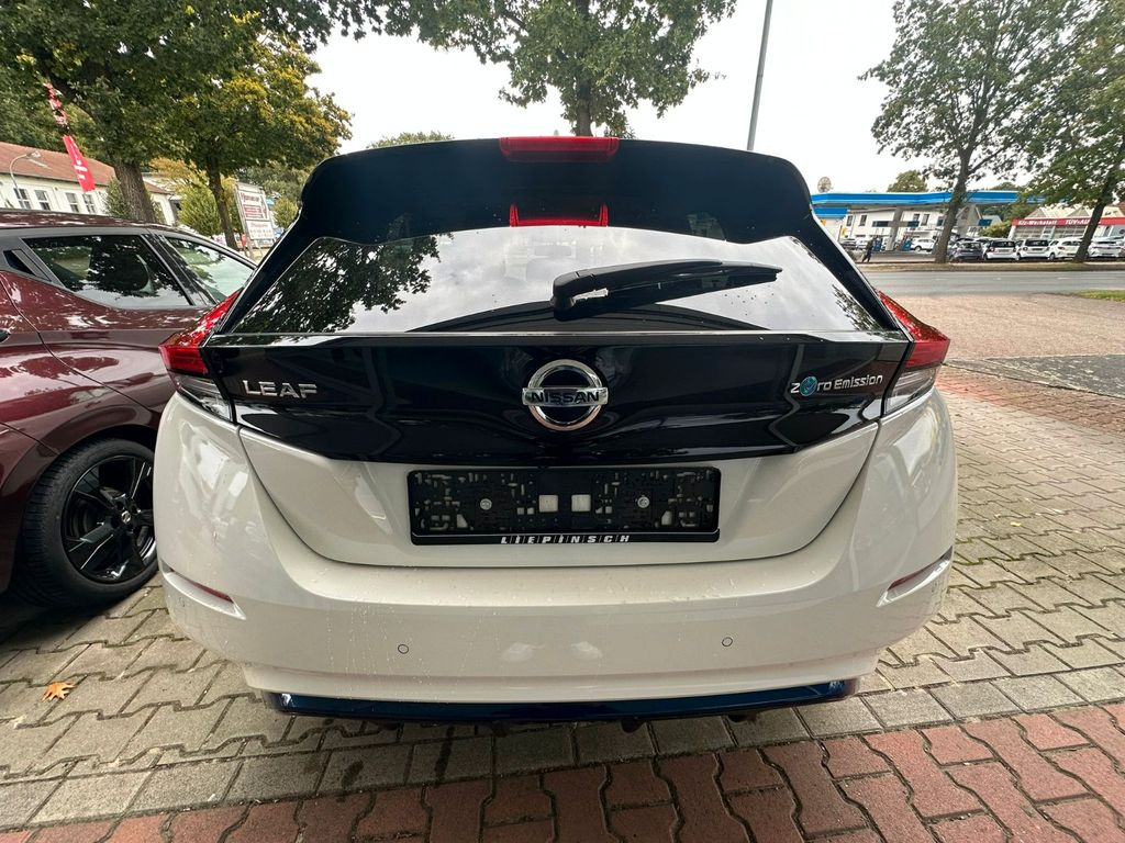 Nissan Leaf 2021