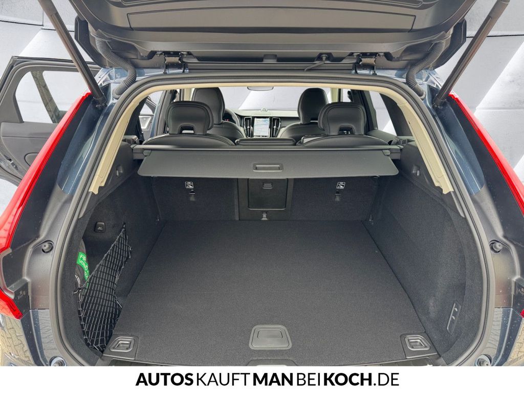 Volvo XC60 2025
