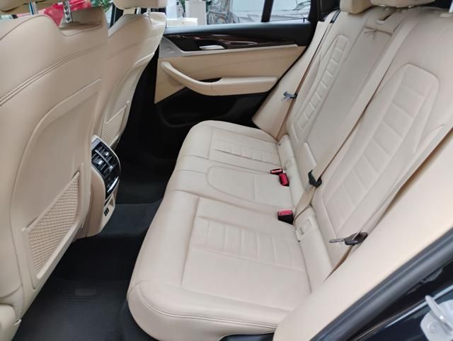 BMW X3 2021