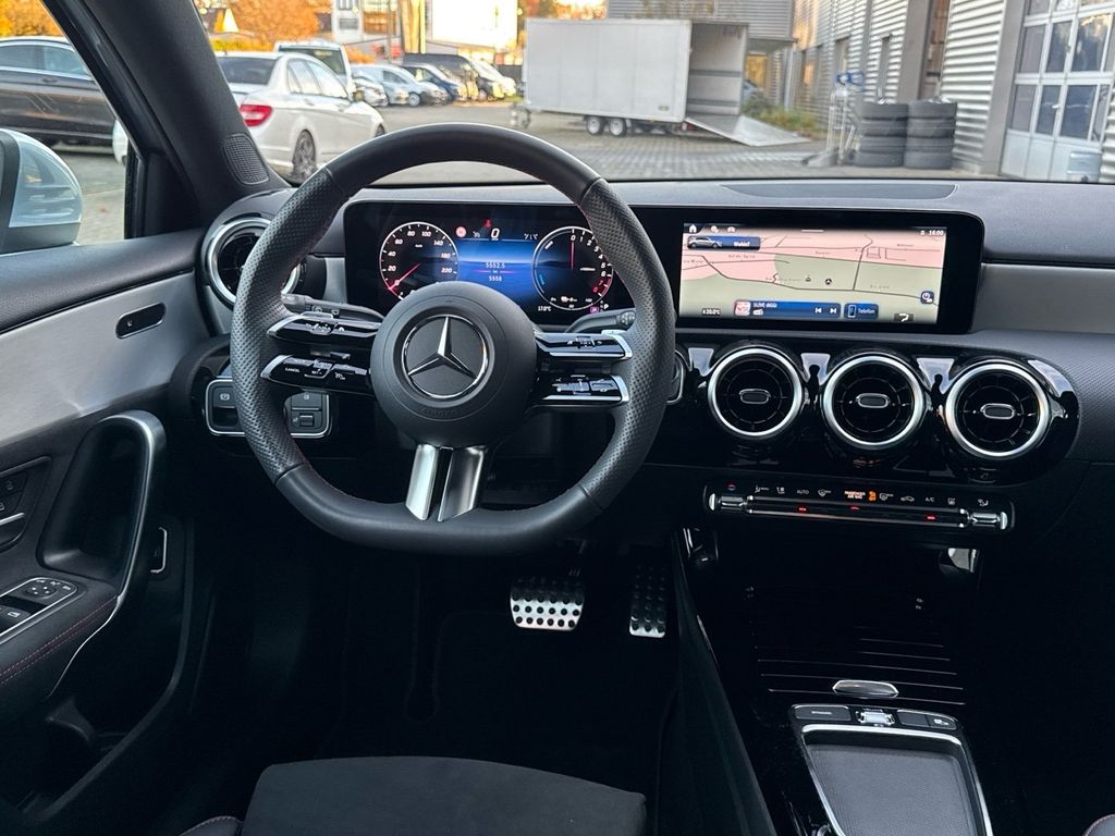 Mercedes-Benz A 250 2025