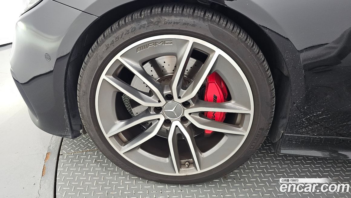 Mercedes-Benz E-Class 2020