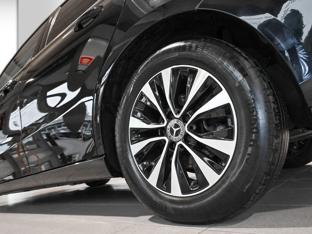 Mercedes-Benz B 180 2022