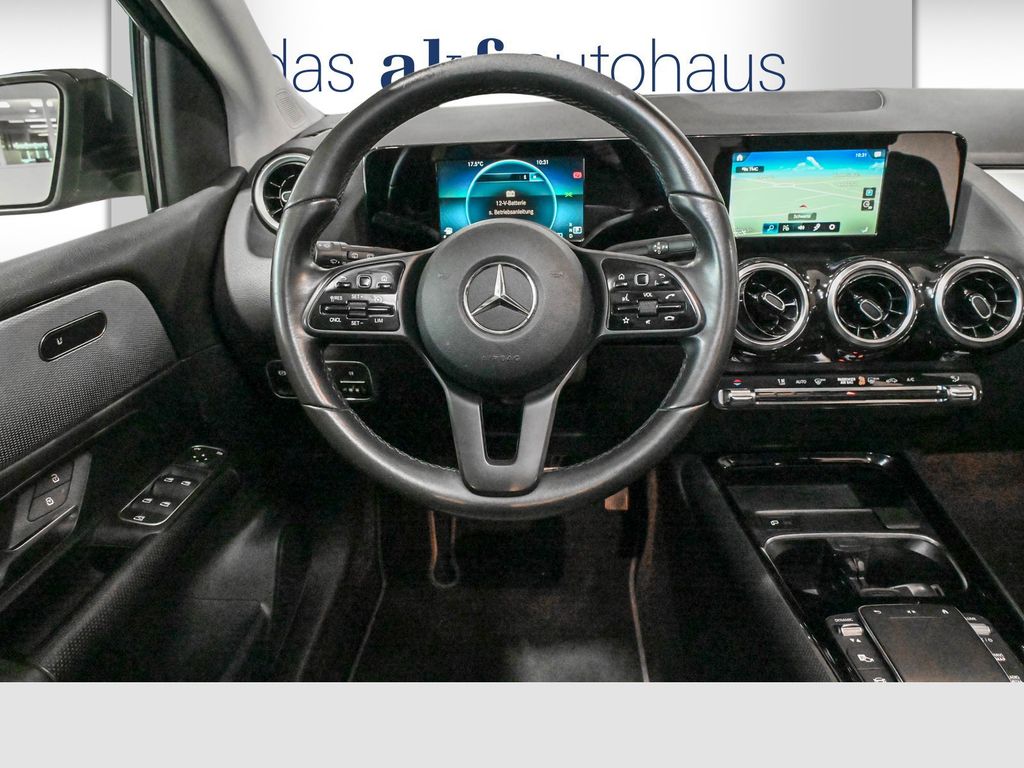 Mercedes-Benz B 180 2022