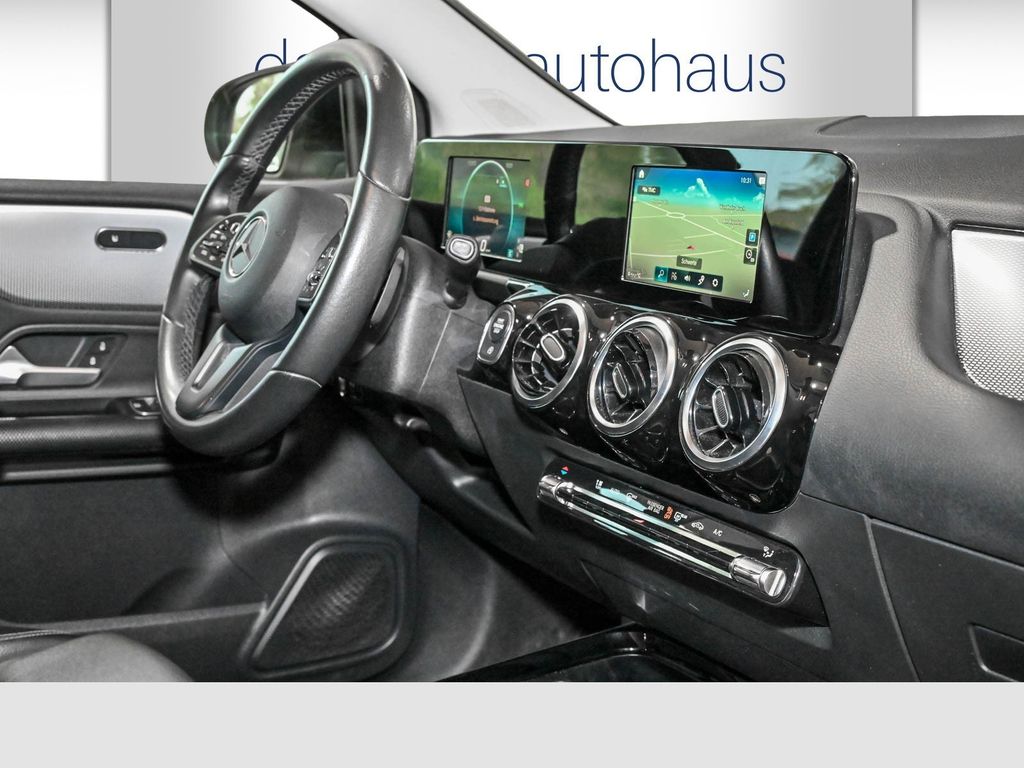 Mercedes-Benz B 180 2022