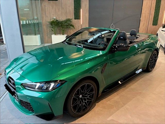 BMW M4 2025
