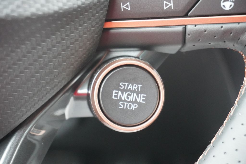 Cupra Leon 2025