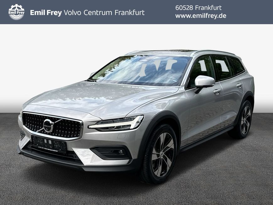 Volvo V60 Cross Country 2024