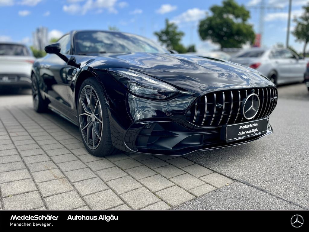 Mercedes-Benz AMG GT 2025