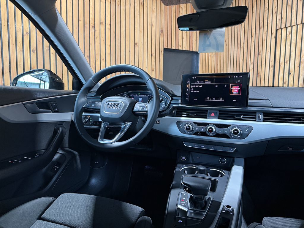 Audi A4 2024