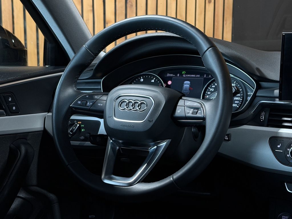 Audi A4 2024