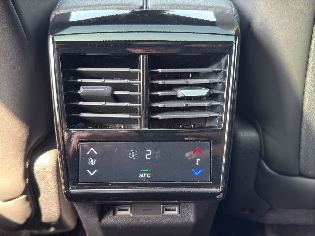 DS Automobiles DS7 (Crossback) 2024