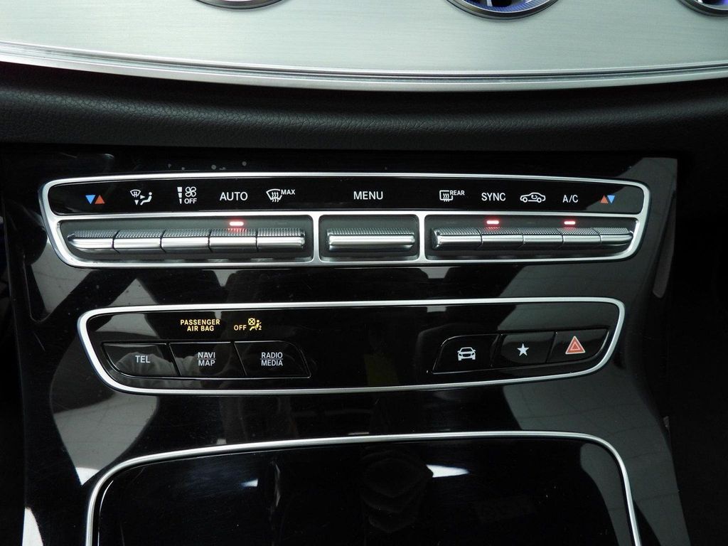 Mercedes-Benz E 200 2021