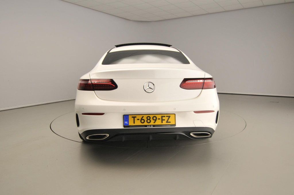 Mercedes-Benz E 200 2021