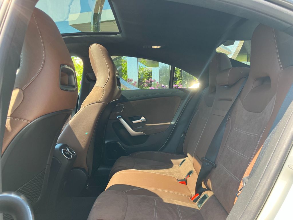 Mercedes-Benz CLA 250 2025