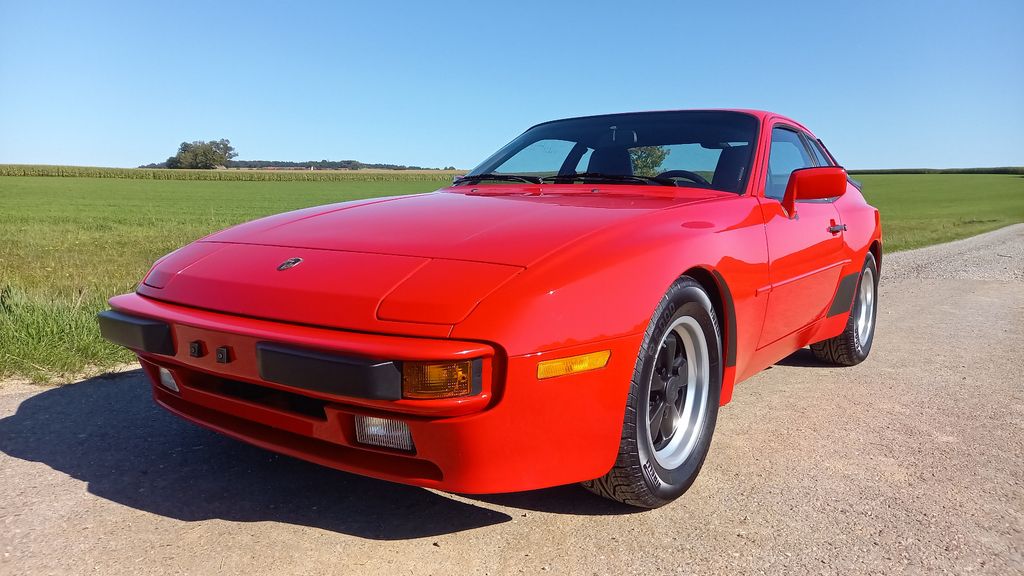 Porsche 944 1986