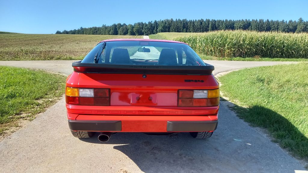 Porsche 944 1986