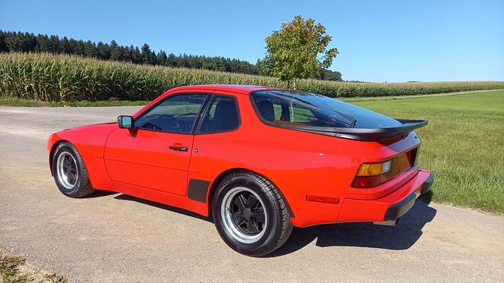 Porsche 944 1986