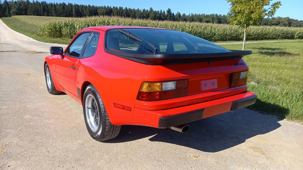 Porsche 944 1986