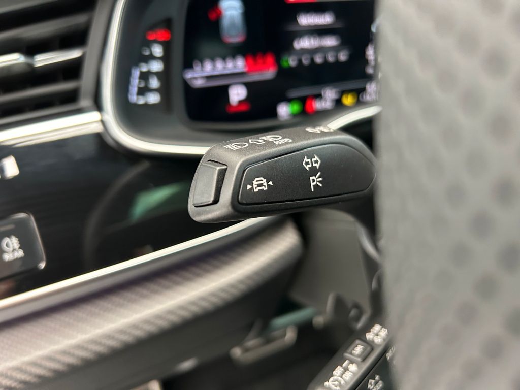 Audi RSQ8 2024