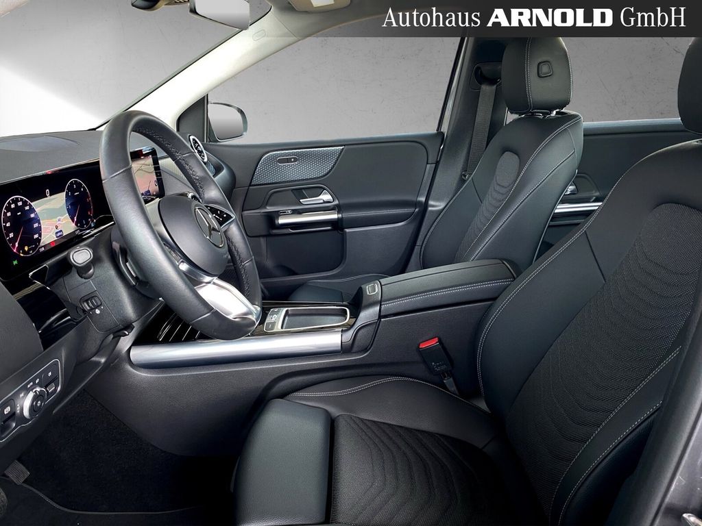 Mercedes-Benz B 200 2024