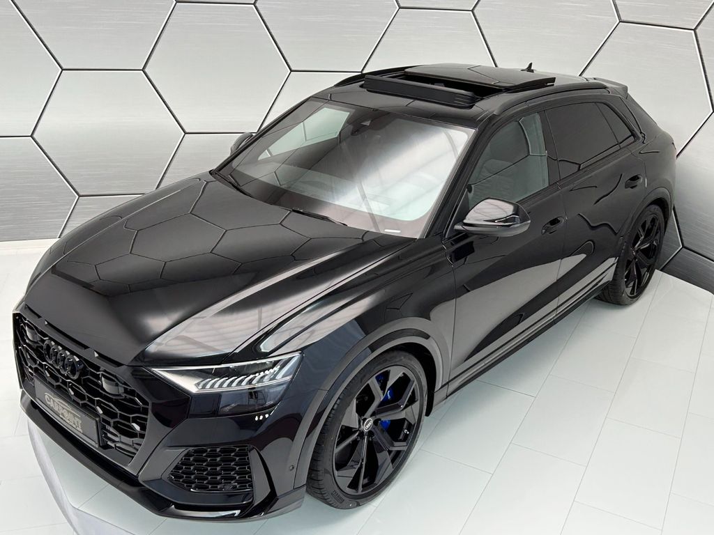Audi RSQ8 2024