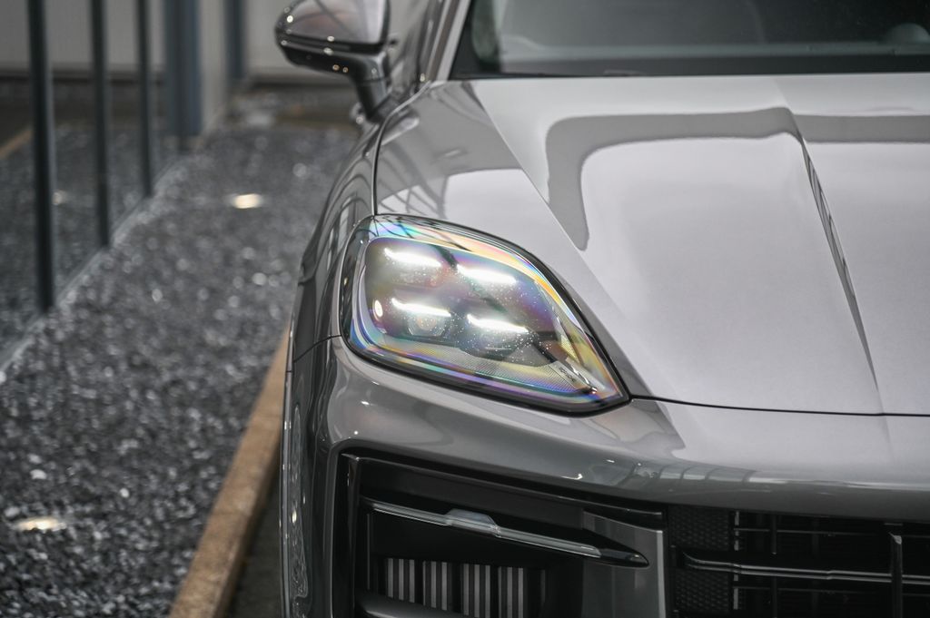 Porsche Cayenne 2024