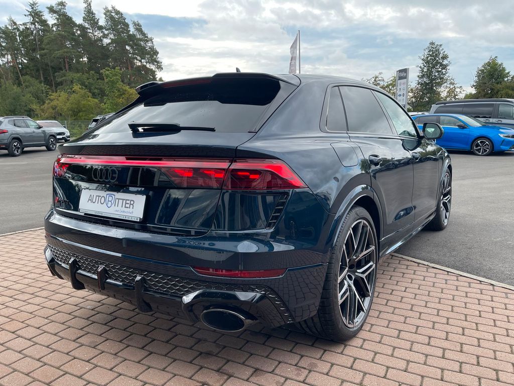 Audi RSQ8 2025