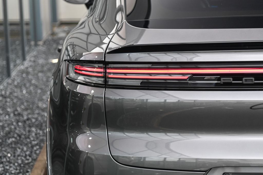 Porsche Cayenne 2024