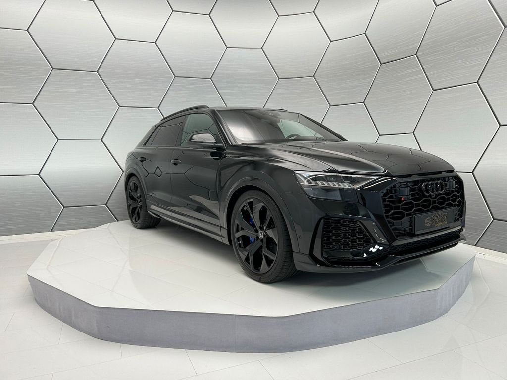 Audi RSQ8 2024