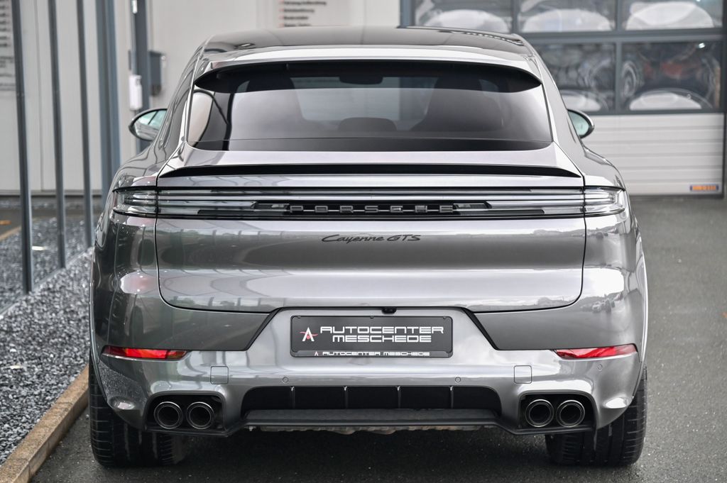 Porsche Cayenne 2024