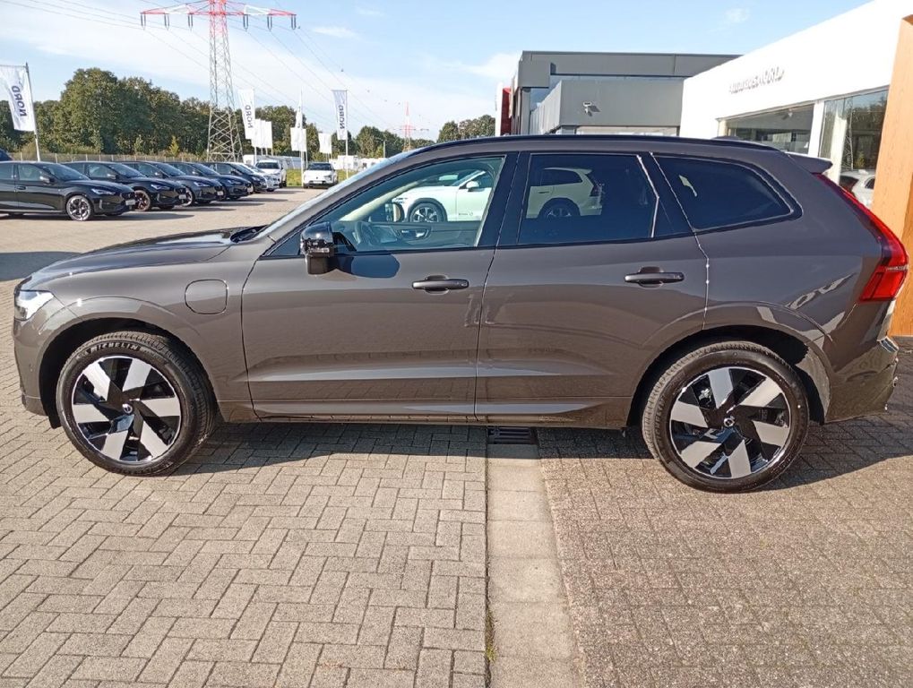 Volvo XC60 2025