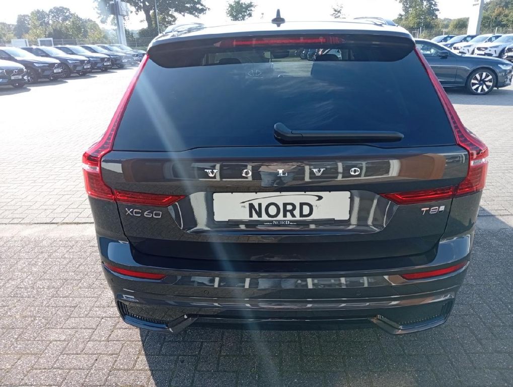 Volvo XC60 2025