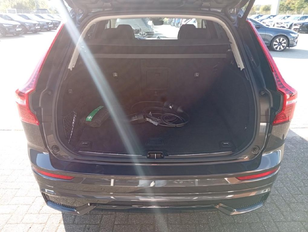 Volvo XC60 2025