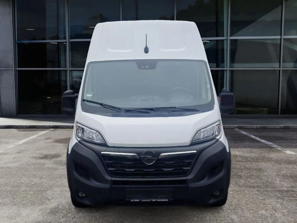 Opel Movano 2022
