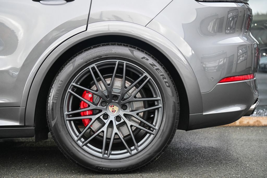 Porsche Cayenne 2024