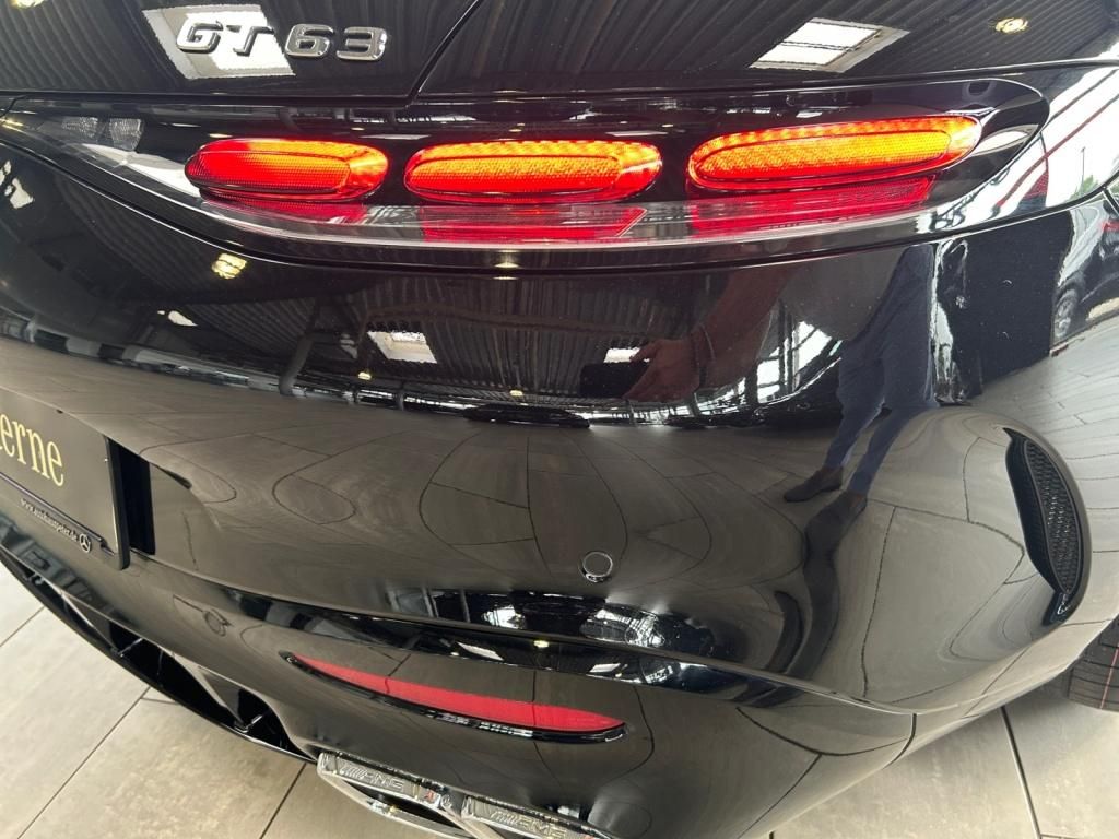 Mercedes-Benz AMG GT 2024