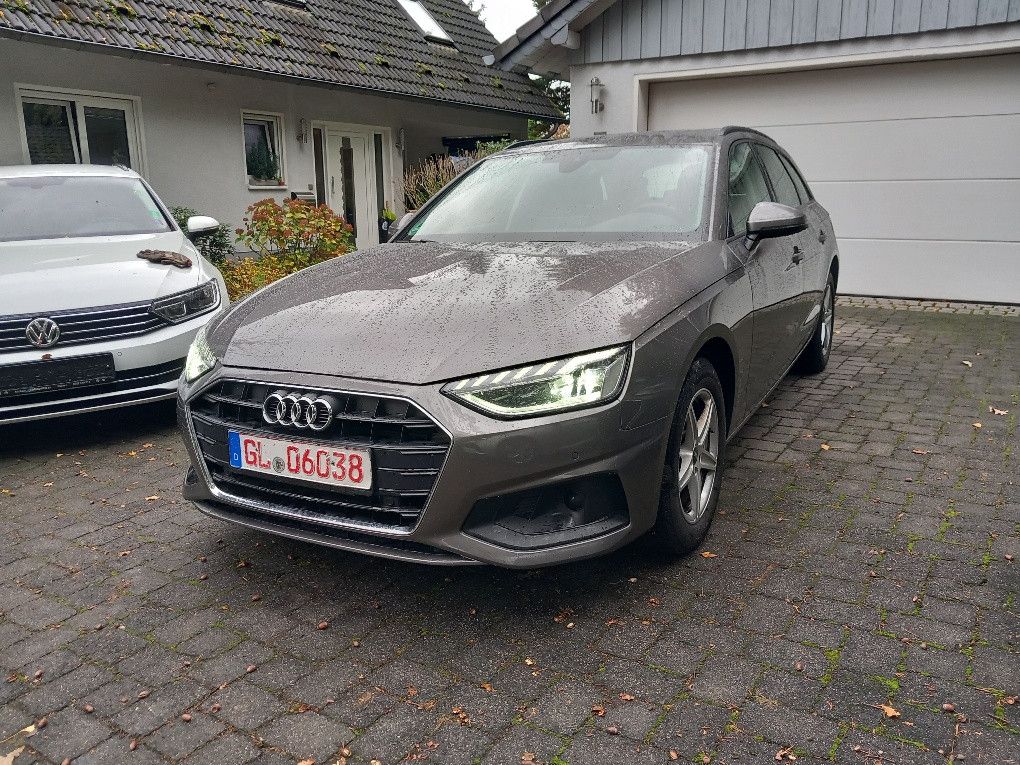 Audi A4 2022