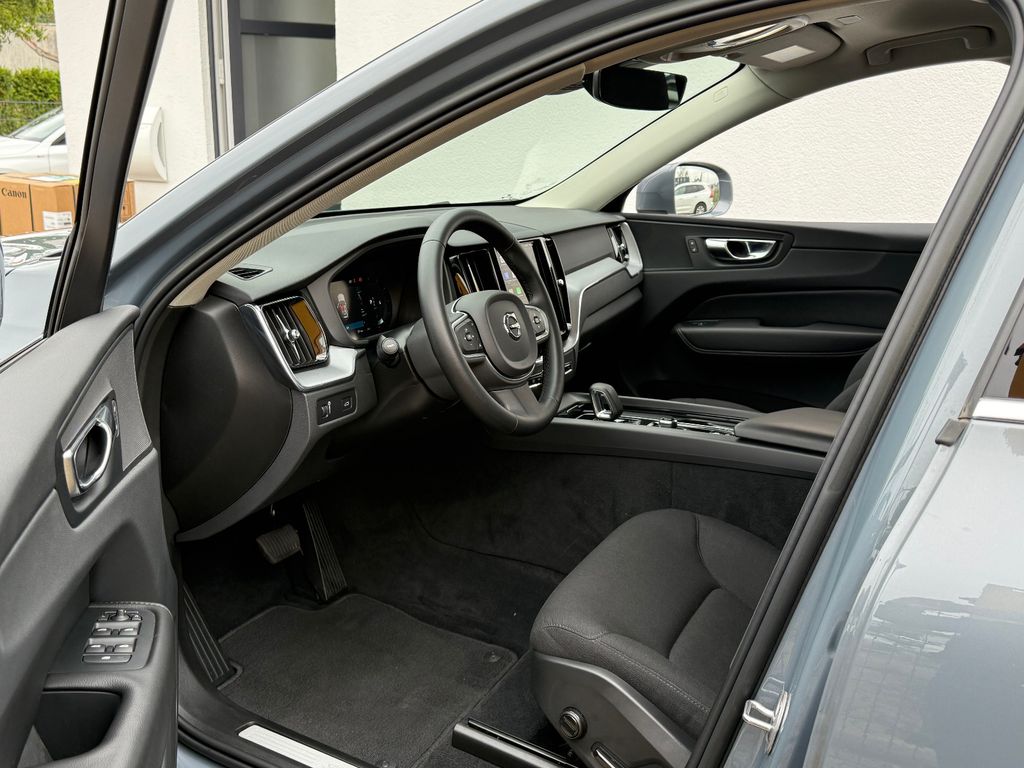 Volvo XC60 2022