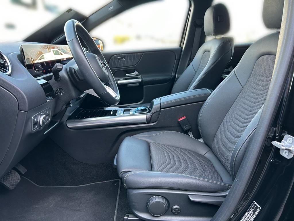 Mercedes-Benz B 180 2023