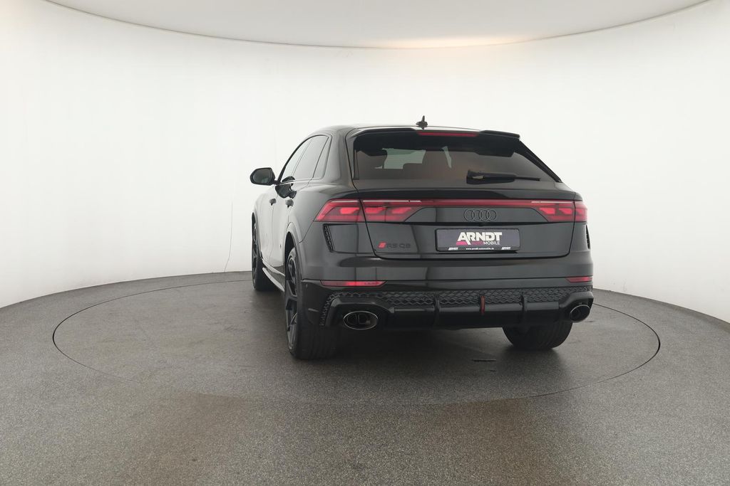 Audi RSQ8 2025