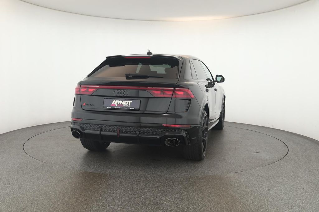 Audi RSQ8 2025