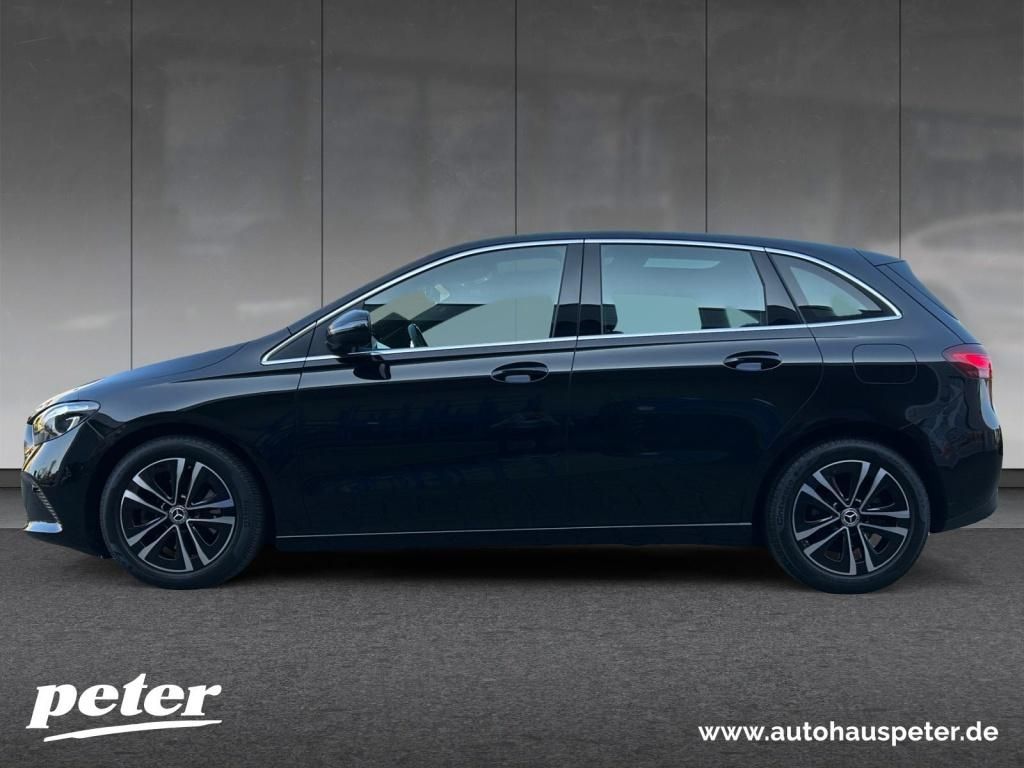 Mercedes-Benz B 180 2023