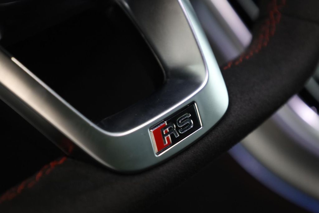 Audi RSQ8 2025
