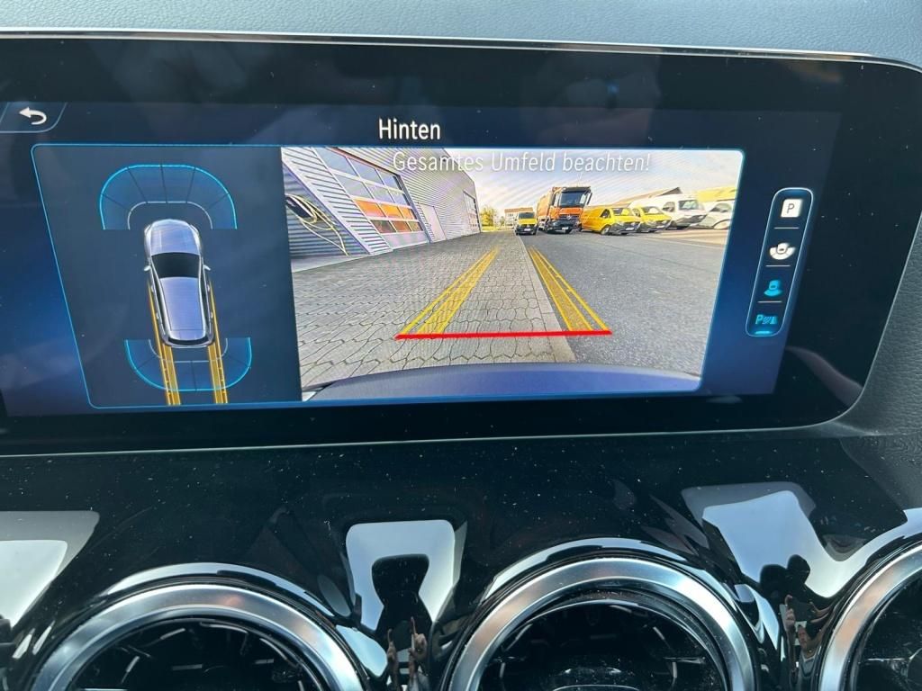 Mercedes-Benz B 180 2023